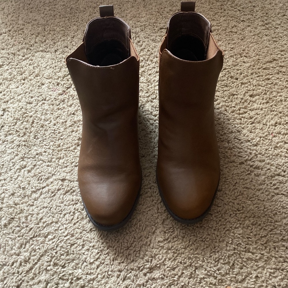 torrid brown chelsea boots